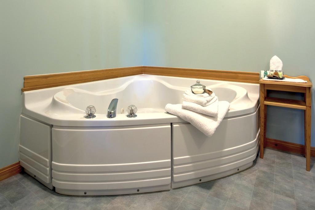 Aurora Inn Dawson City Dış mekan fotoğraf